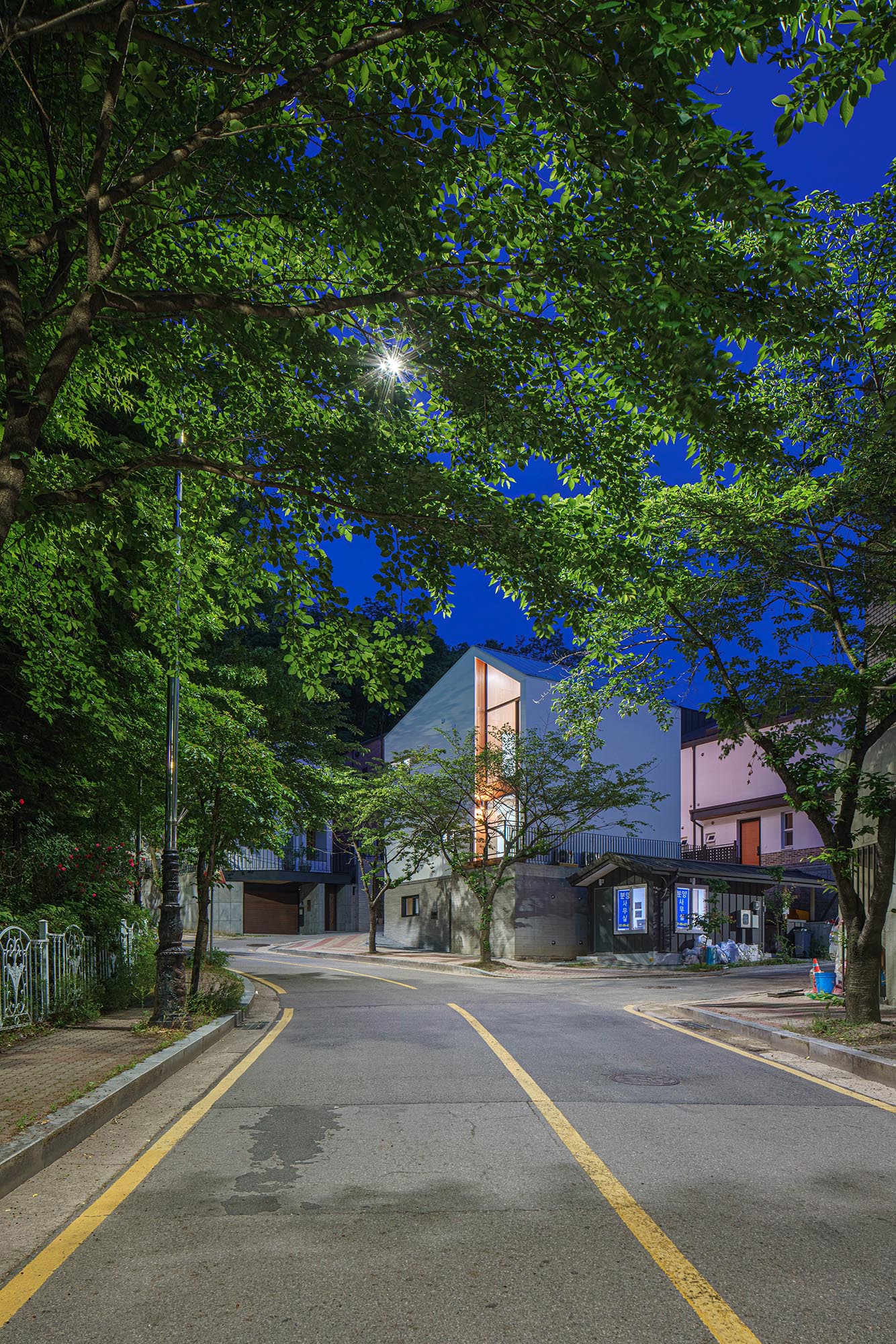 심플렉스 건축사사무소 Simplex Architecture 용인죽 - 브리크매거진 - BRIQUE MAGAZINE