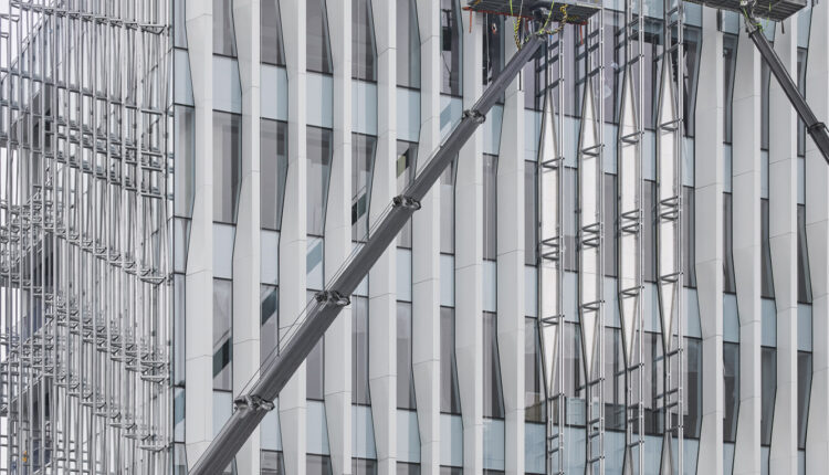 JOHO_Wave Louver Office Building-04