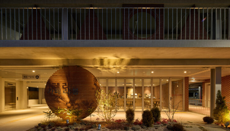 core-architects-jinju-parking-lot-10