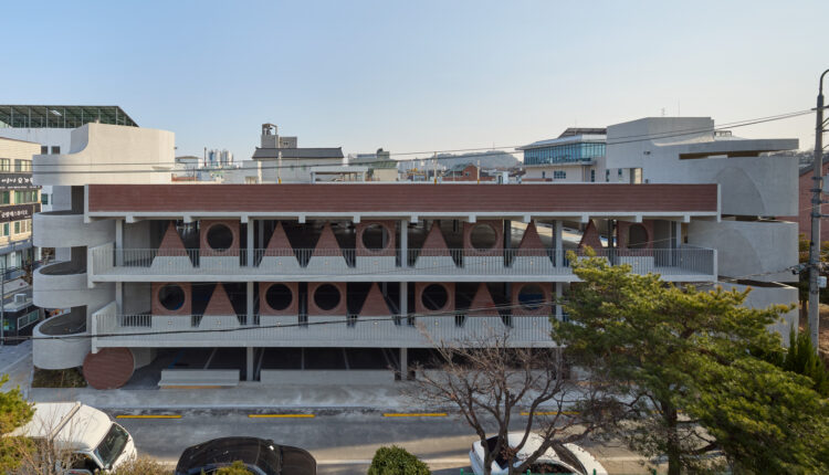 core-architects-jinju-parking-lot-21